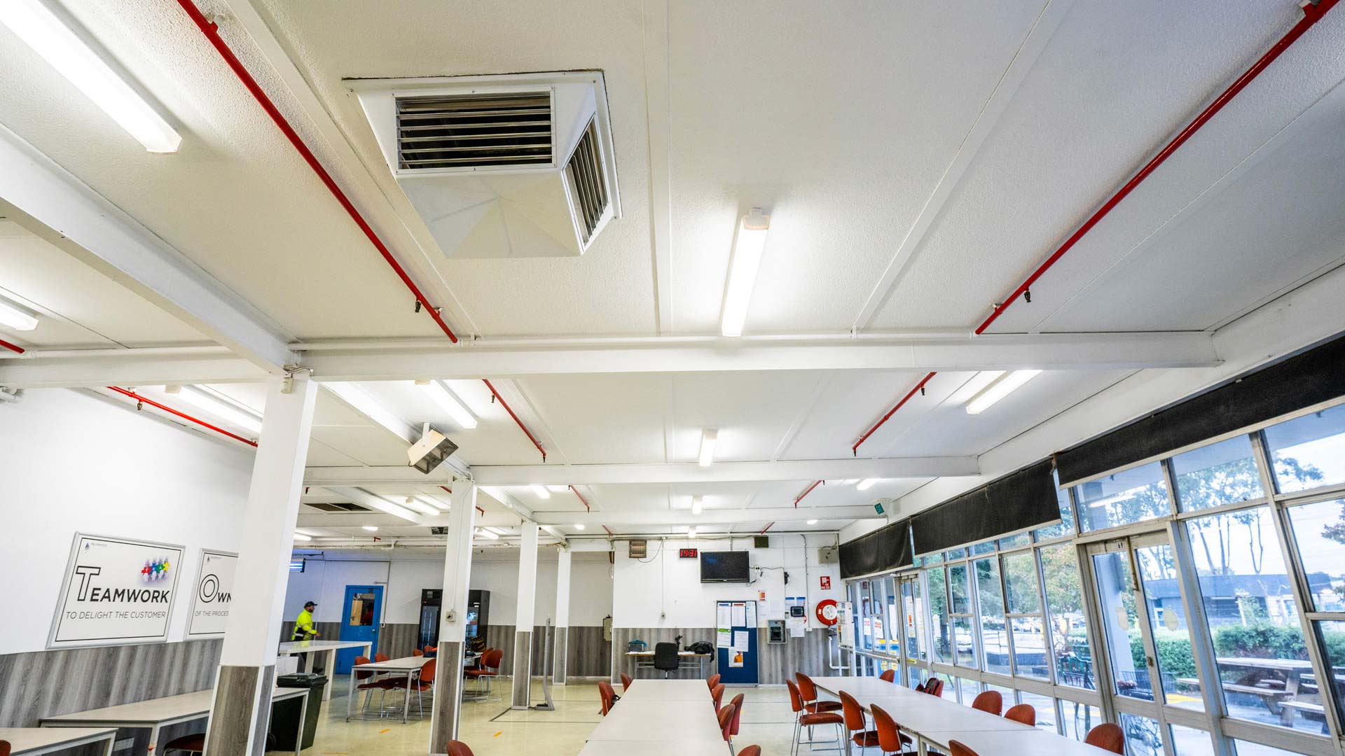 Abbe Corrugated – Canteen